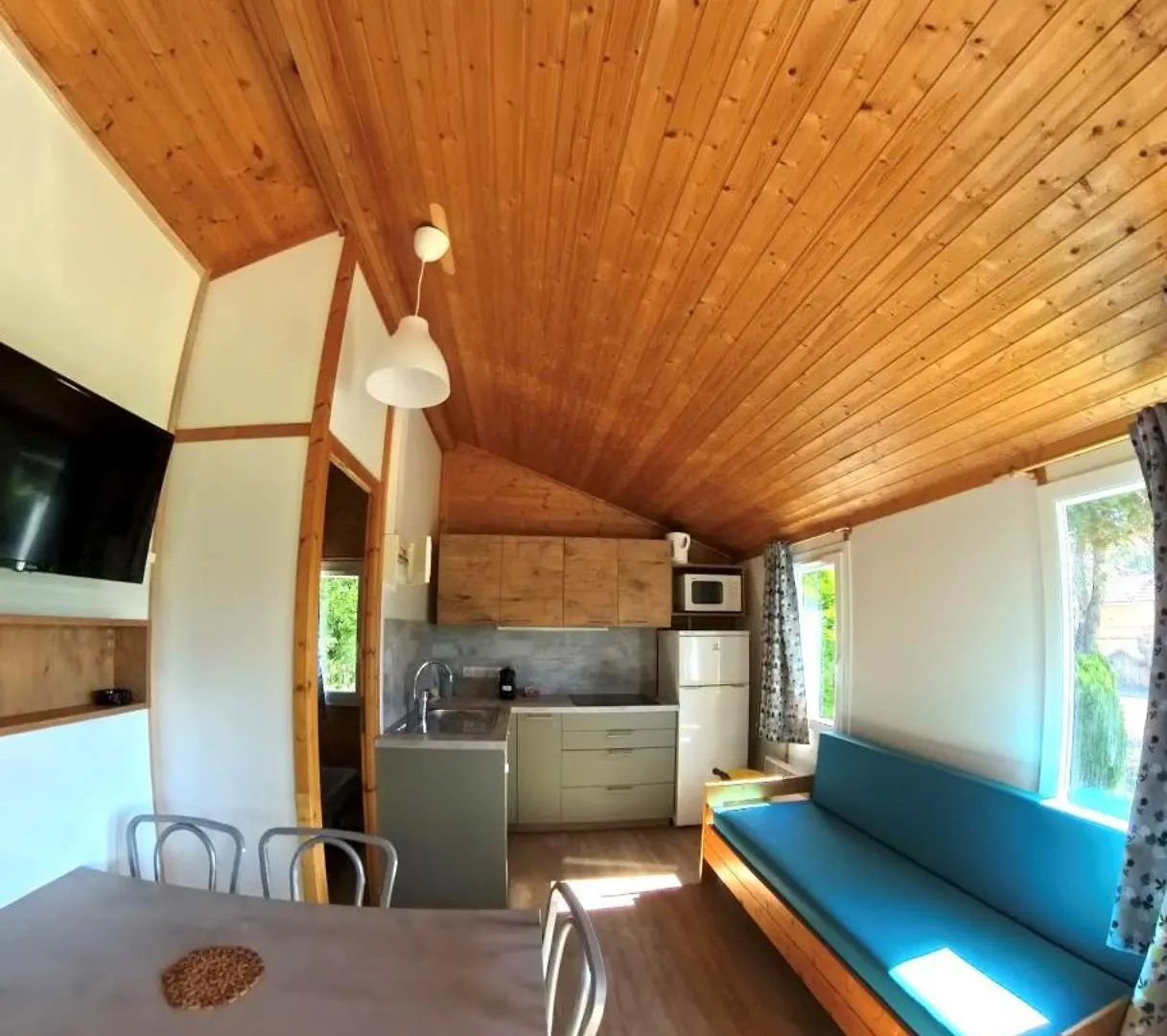 אתר קמפינג מלון Rousset  Camping La Viste