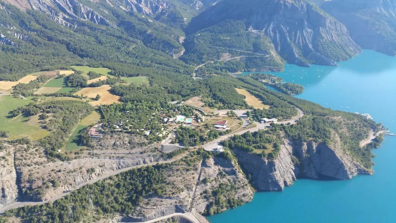 מלון Rousset  Camping La Viste Rousset (Hautes-Alpes)